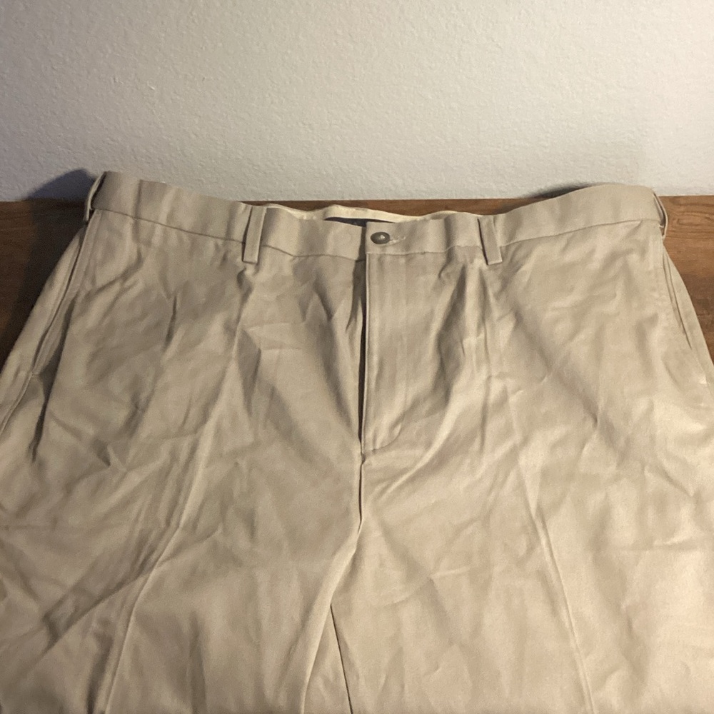 Savane Men's Khaki Chinos l Tailored 2U Comfort Waist 42 W (x) 36 L
